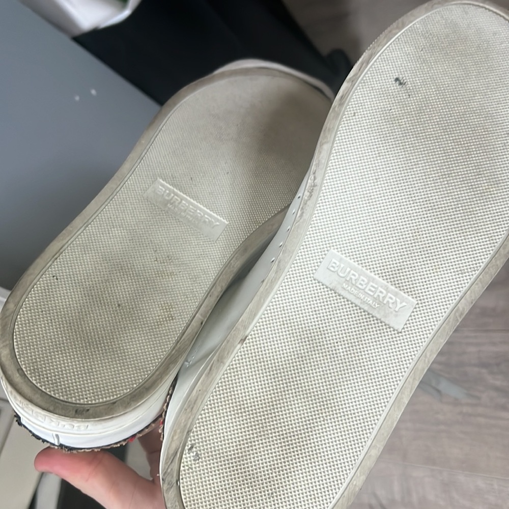Worn Burberry shoes size 43 European size 9.5 US - Picture 2 of 5